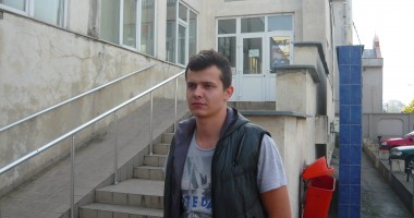 RĂZBUNARE CU PUMNI în plină stradă / "Unul dintre cei care ne-au atacat este dealer de etnobotanice" / Galerie foto și video - 2