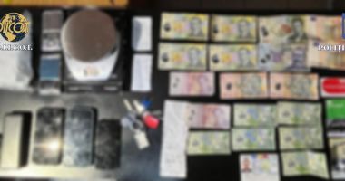 Prins în flagrant când vindea cocaină pe plajă. Trei tineri sunt cercetați pentru trafic de droguri - 4