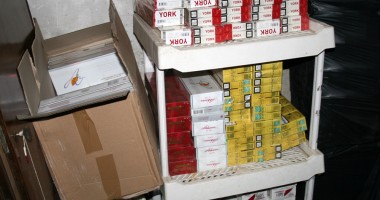 Galerie FOTO și VIDEO. Percheziții de amploare la Constanța / Mașini, alcool și țigări, confiscate de polițiști - 4
