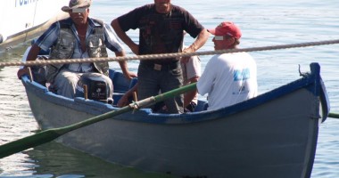 Braconieri în plasa Gărzii de Coastă - 1