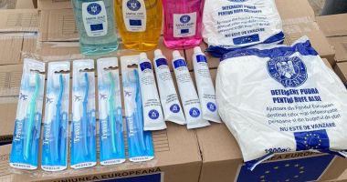 Stire din Politică-Administrație : Primăria Constanța începe distribuirea pachetelor cu ajutoare de la UE. Cine poate beneficia de produse