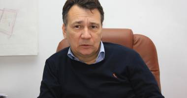 Stire din Politică-Administrație : Pachete de paște  pentru familiile nevoiașe din Techirghiol