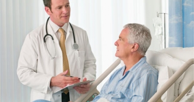 Stire din Social : La Spitalul Județean, cardiacii ascund mâncarea cu sare sub saltele