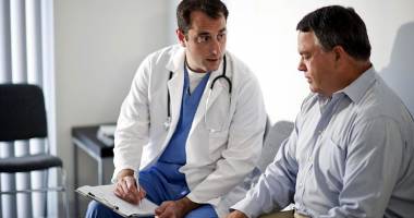 Stire din Sănătate : Pacienții care agresează medicii riscă ani grei de închisoare