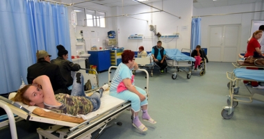 Stire din Social : Urgența, asaltată de pacienți