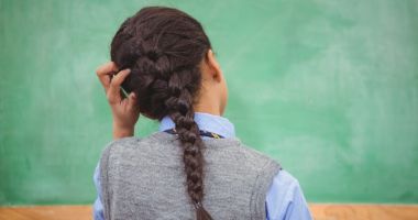 Stire din Sănătate : Păduchii se înmulţesc rapid, dar puteţi scăpa uşor de ei