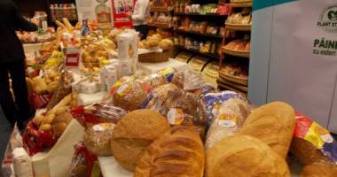 Stire din Economie : TVA la alimente nu poate fi redusă sub 15% până în decembrie 2015