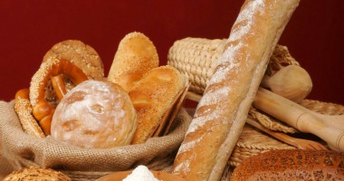 Stire din Sănătate : BOALA SILENȚIOASĂ care vine din PÂINE. Cum îți dai seama dacă o ai