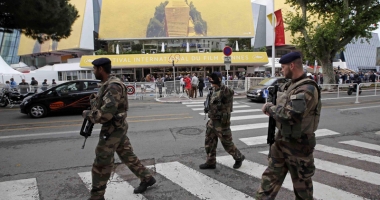 Stire din Actualitate : Palatul Festivalurilor de la Cannes, evacuat din motive de securitate