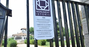 Istorie batjocorită, în Mamaia. Castelul regal, ferecat şi lăsat pradă ruinei - 2