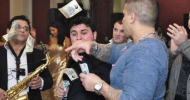 Stire din Social : Constănțeni TERORIZAȚI. Chefuri și manele fără număr!!! "Mai aveau puțin și luau și un cap în gură…"