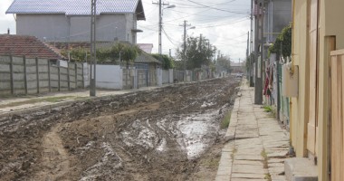 S-AU SĂTURAT SĂ CALCE ÎN NOROI! Palazu Mare, cartierul Constanței unde timpul a stat în loc! - 3