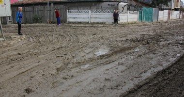 S-AU SĂTURAT SĂ CALCE ÎN NOROI! Palazu Mare, cartierul Constanței unde timpul a stat în loc! - 5