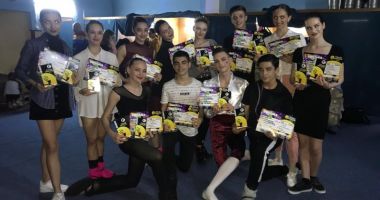 Stire din Cultură-Educație : Palmares bogat de premii adus de Colegiul de Arte "Regina Maria"