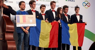 Stire din Cultură-Educație : Palmares strălucitor al elevilor români la Olimpiada Internațională de Matematică: trei medalii de argint, două de bronz și o mențiune