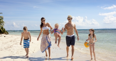 Stire din Social : Copiii iubesc vacanțele în familie