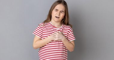 Stire din Sănătate : Palpitațiile la copii pot da dificultăți de respirație