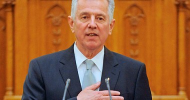 Stire din Politică-Administrație : Președintele Ungariei a demisionat