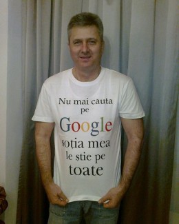 Stire din Monden : Florentin Pandele: "Nu mai căuta pe Google. Soția mea le știe pe toate!"