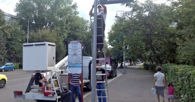 Stire din Politică-Administrație : Panouri electronice în stațiile de autobuz din Constanța