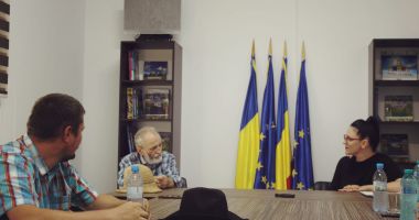 Stire din Cultură-Educație : FOTO / "Sărbătorile şi obiceiurile de pe axa vieţii"  - cercetare a reprezentanților Centrului Cultural Judeţean Constanţa Teodor Burada