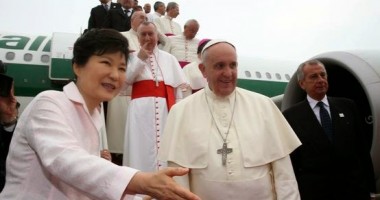 Stire din Actualitate : Papa Francisc a beatificat 124 de martiri în Coreea