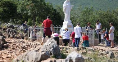 Stire din Actualitate : Papa Francisc a aprobat un nou loc de rugăciune la Medjugorje, în Bosnia