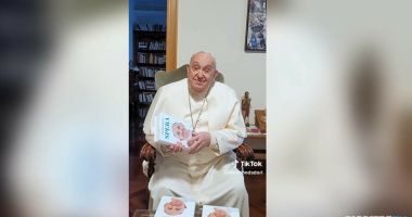 Stire din Actualitate : Papa Francisc și-a făcut debutul pe TikTok. Ce mesaj a transmis Suveranul Pontif