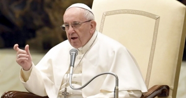 Stire din Actualitate : Papa Francisc a făcut apel la sporirea sprijinului acordat migranților