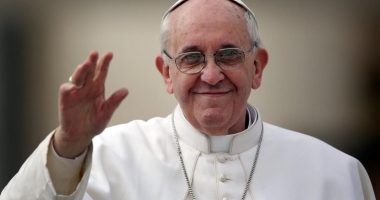 Stire din Actualitate : Papa Francisc a făcut apel la pace în tradiționala binecuvântare Urbi et Orbi