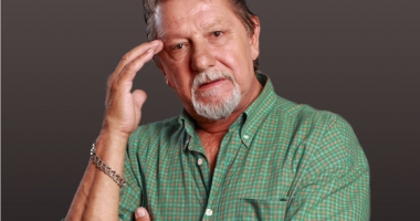A murit Sebastian Papaiani