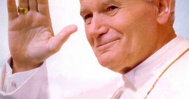 Papa Ioan Paul II va lansa volumul 