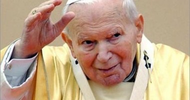 Stire din Actualitate : Un Papă fals a fost arestat. Semăna prea mult cu Papa Ioan Paul al doilea