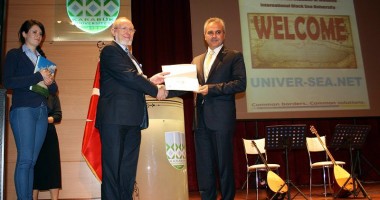 Stire din Cultură-Educație : Delegație a Universității "Andrei Șaguna" la Universitatea din Karabuk