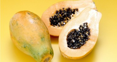 Stire din Diverse : Papaya îi ferește de răceală pe cei mici