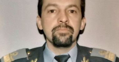 Stire din Eveniment : A murit un camarad parașutist. "Aterizare lină!"