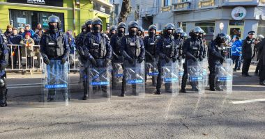 GALERIE FOTO Peste 1000 de constănțeni prezenți la parada militară de Ziua României - 2