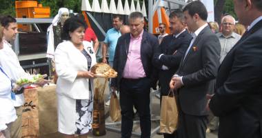 Parada mașinilor și utilajelor agricole, la EXPOAGROUTIL - 2