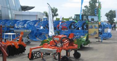 Parada mașinilor și utilajelor agricole, la EXPOAGROUTIL - 9