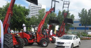 Parada mașinilor și utilajelor agricole, la EXPOAGROUTIL - 18