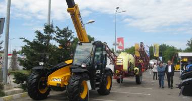 Parada mașinilor și utilajelor agricole, la EXPOAGROUTIL - 22