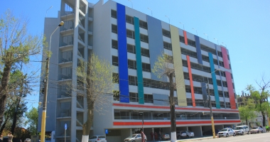 A fost inaugurată prima parcare supraetajată din Mamaia. Făgădău mai promite încă două în stațiune și cinci în Constanța - 2