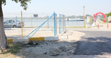 Cum răsar blocurile pe parcările și spațiile verzi din Mamaia - 4