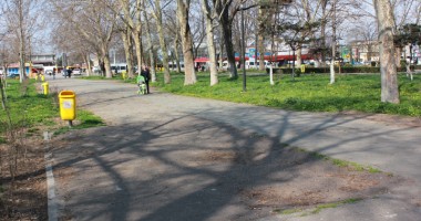 Prin parcurile Constanței, cu scaunul de-acasă? - 6