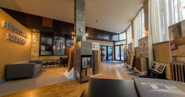 Parchet, pardoseli, mochete și tapet, toate într-un singur showroom - 5