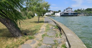 Zero agrement nautic! Pe Lacul Tăbăcărie trec doar "submarine" - 5
