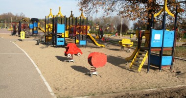 SCANDAL / Cine seamănă TEROARE în  "ȚARA PITICILOR" din Parcul Tăbăcăriei? - 5