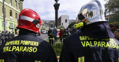 Stire din Actualitate : O femeie și 5 copii au fost grav răniți într-un incendiu, lângă Paris