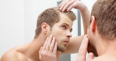 Stire din Sănătate : Părul din urechi poate prevesti diverse boli de inimă