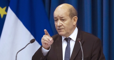 Stire din Actualitate : Parisul avertizează că Rusia  nu va putea reconstrui singură Siria